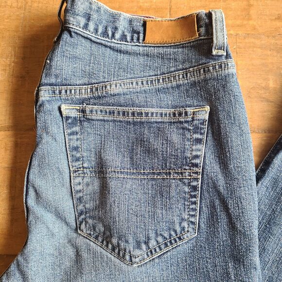 Tommy Hilfiger‎ Jeans Women's 8 (30x30) Med Wash Stretch Straight - Picture 2 of 7